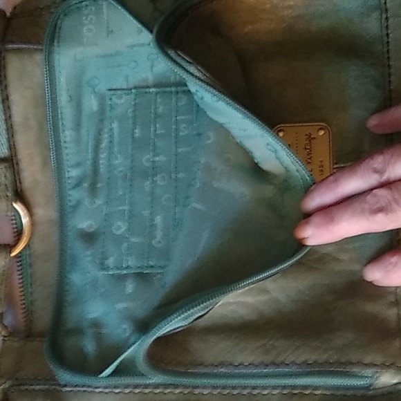 Fossil crossbody bag/matching unused wallet - Picture 2 of 6